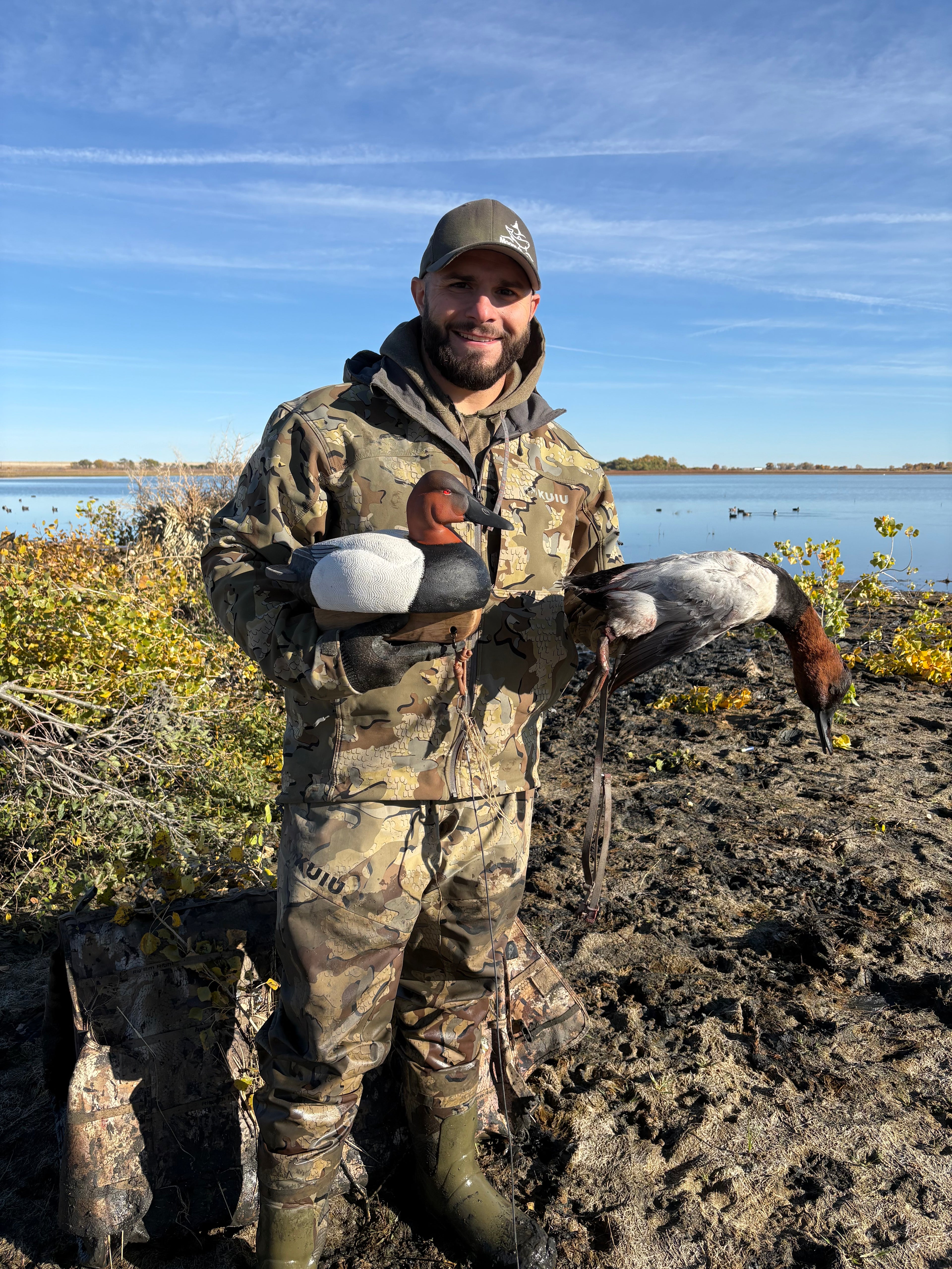 Canvasback Gunner Decoy